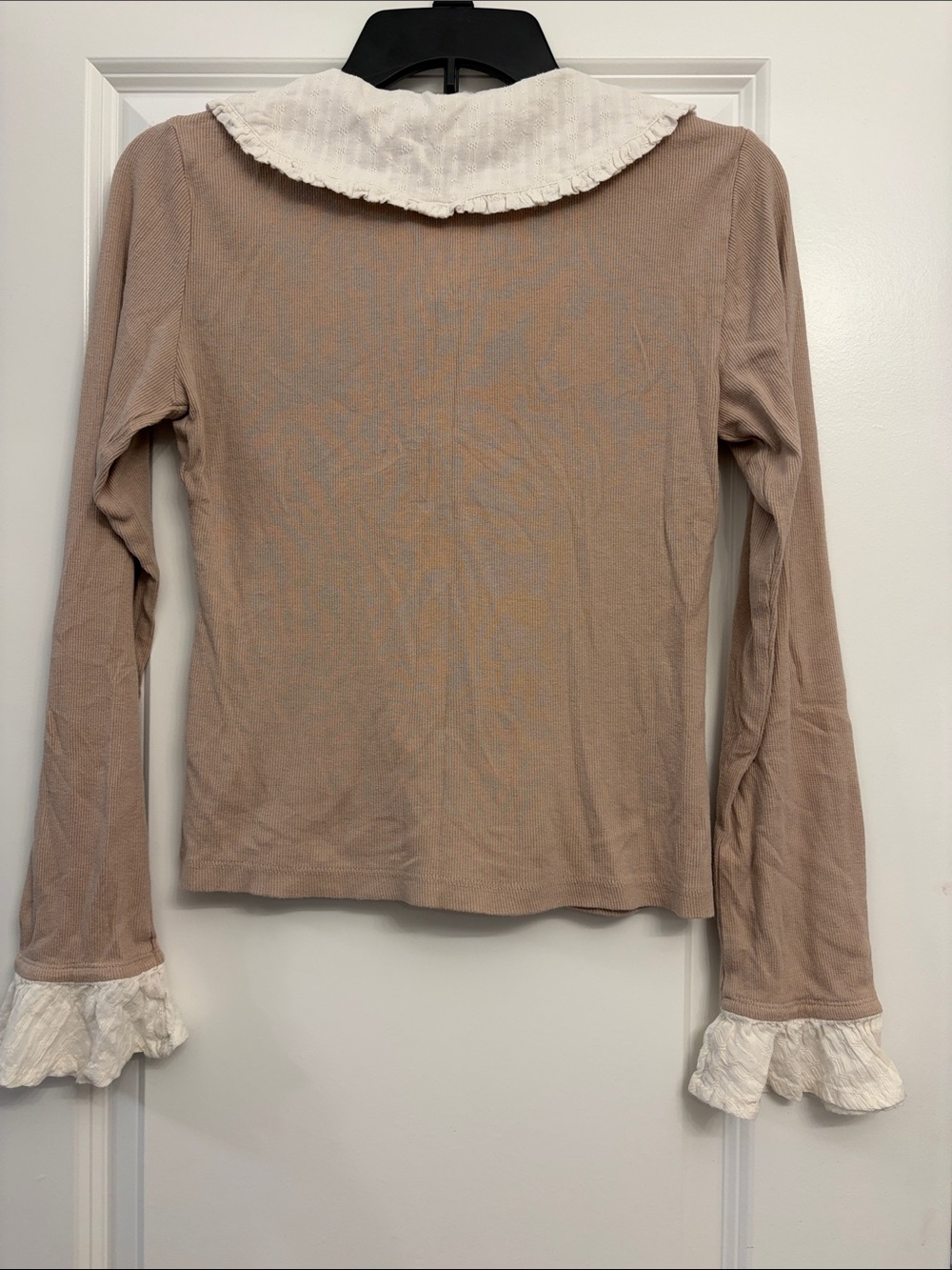 Pilcro Keira Long- Sleeve Blouse Khaki size S Ruffle Collar Long Sleeve Top - Picture 7 of 7